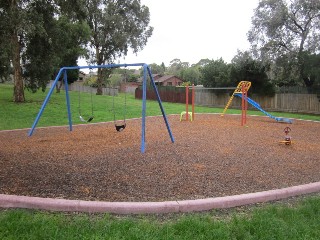 Dalroy Crescent Playground, Vermont South