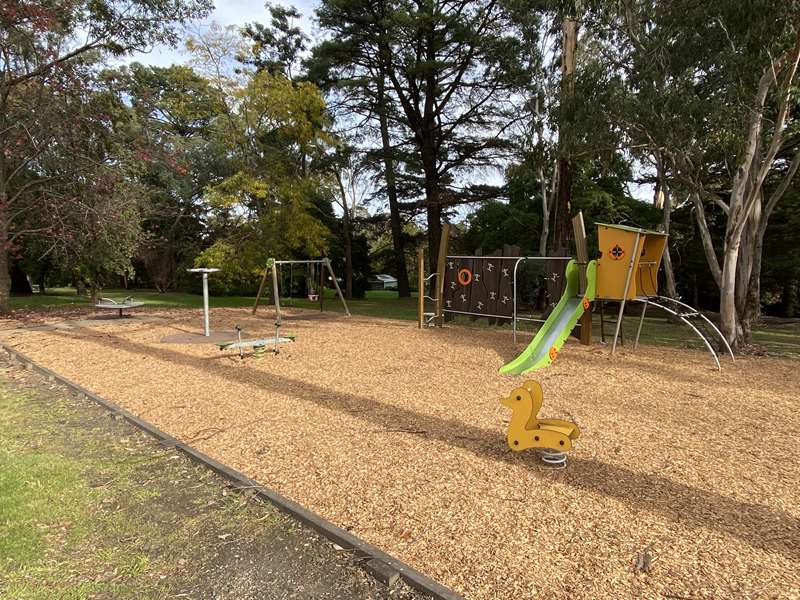 Dalton Reserve Playground, King Road, Harkaway