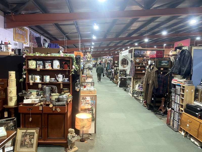 Daylesford - Amazing Mill Markets