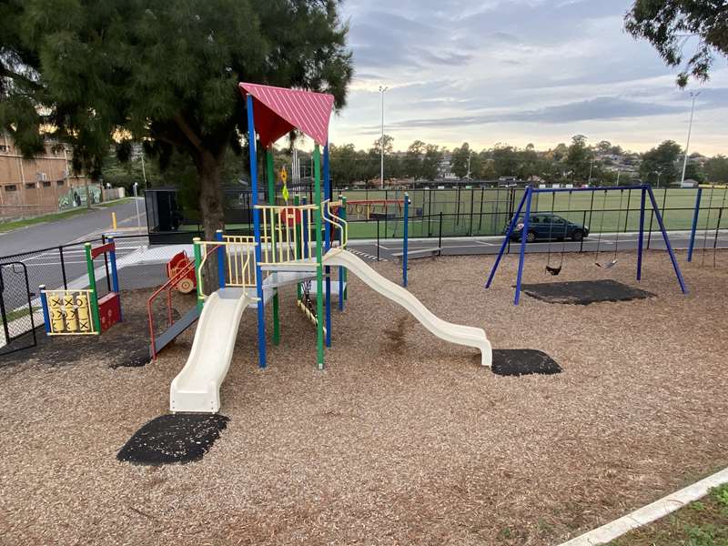 De Winton Park Playground, Strasbourg Road, Rosanna