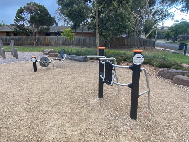 Dennis Street Outdoor Gym (Clayton)