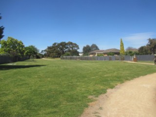 Derring Lane Reserve Dog Off Leash Area (Cheltenham)