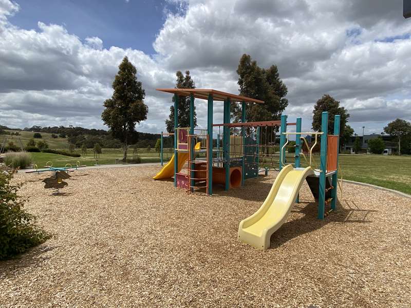 Destination Drive Playground, Greenvale