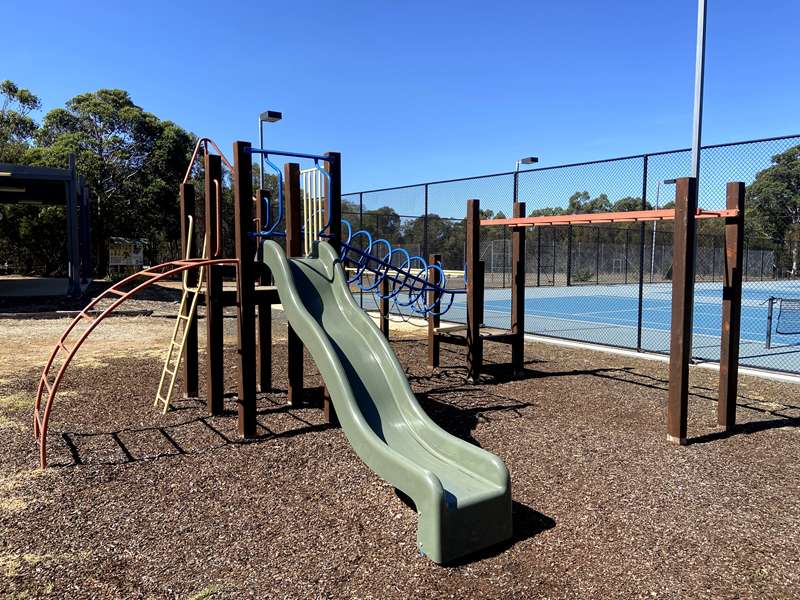 Don Wallace Reserve Playground, Bannockburn-Shelford Road, Teesdale