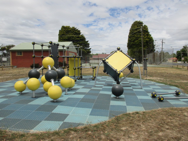 Dowling Street Parkour, Wendouree