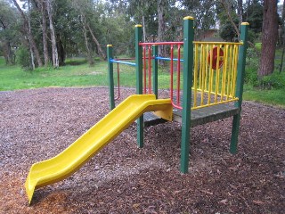 Dresden Avenue Playground, Heathmont