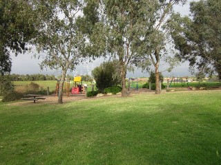 Drysdale Avenue Playground, Narre Warren North