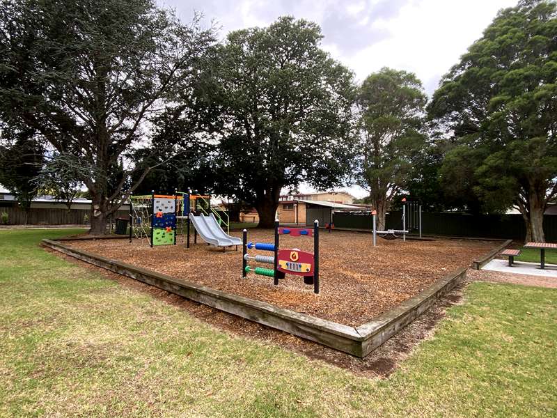 Dumbalk Memorial Park Playground, Miller Street, Dumbalk