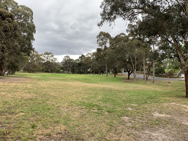 E J Andrew Reserve Dog Off Leash Area (Briar Hill)