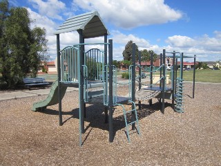 Earlington Square Playground, Mockridge Avenue, Burnside