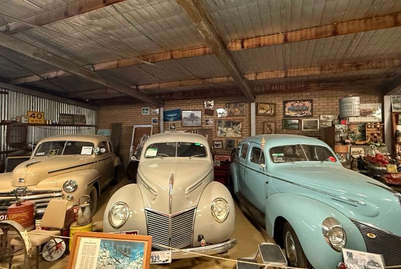 Echuca - Raverty's Motor Museum