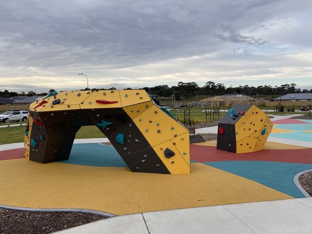 Edgar Avenue Outdoor Gym (Cranbourne South)