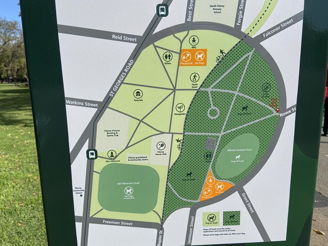 Edinburgh Gardens Dog Off Leash Area (Fitzroy North)