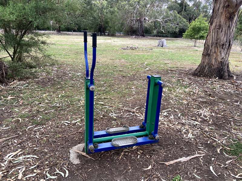 Egans Reserve Outdoor Gym (Greendale)