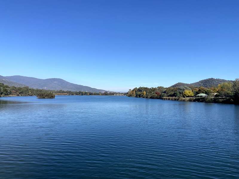 Eildon Lower Pondage Walk
