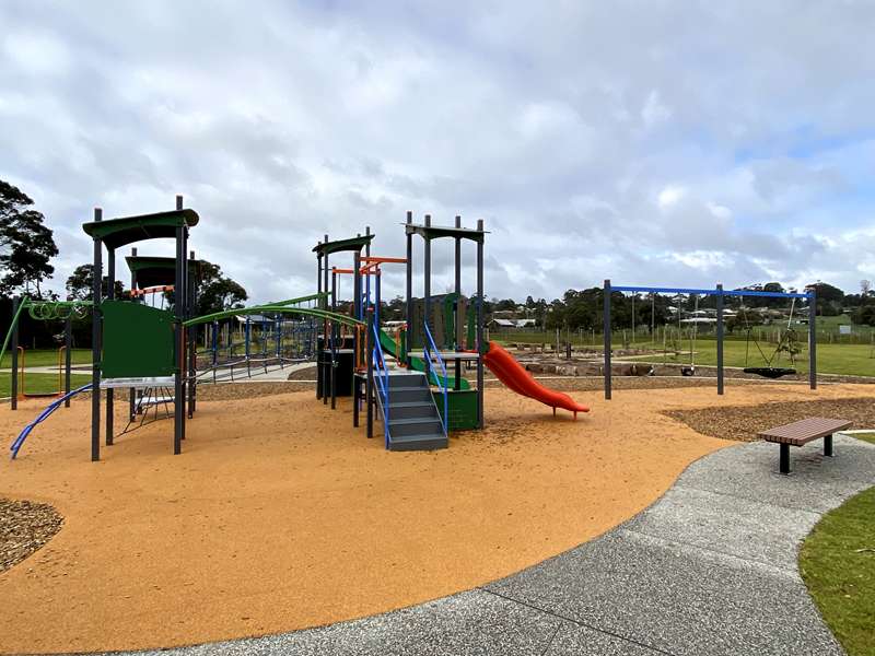 Elliminyt Wetlands Playground, Irrewillipe Road, Elliminyt