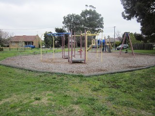 Emu Parade Playground, Jacana