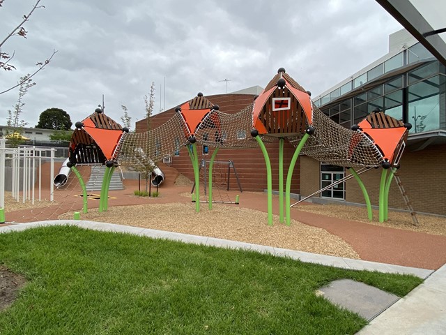 Endeavour Hills Community Precinct Playground, Raymond McMahon Boulevard, Endeavour Hills