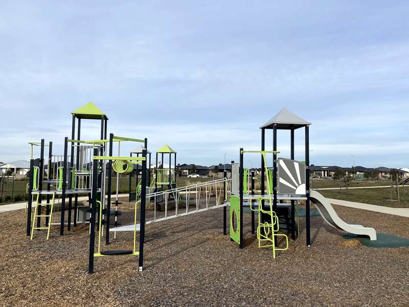 Erskine Park Playground, Erskine Road, Delacombe