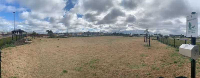 Eynesbury Recreation Reserve Fenced Dog Park (Eynesbury)