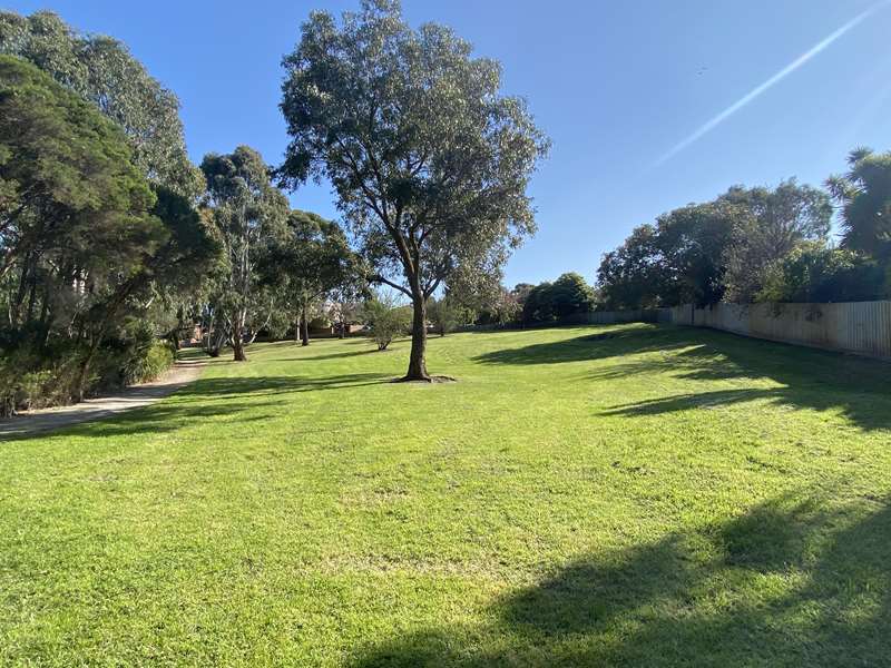 F. E Hunt Reserve Dog Off Leash Area (Oakleigh East)