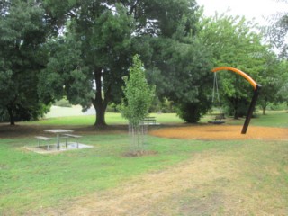 Felix Grundy Park Playground, Dick Street, Wodonga