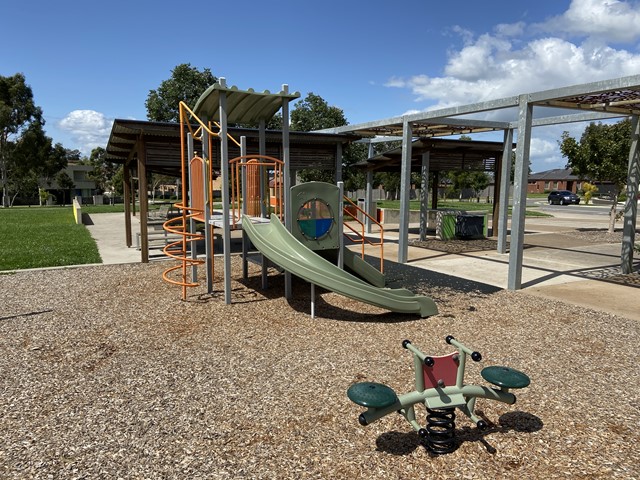 Fernwren Drive Playground, Berwick