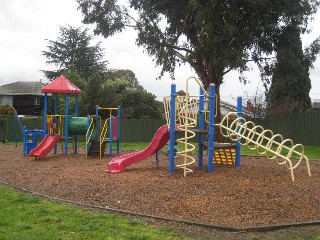 Finch Street Playground, Notting Hill