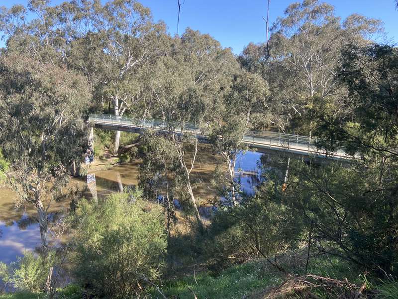 Finns Reserve to Westerfolds Park Walk (Templestowe Lower)