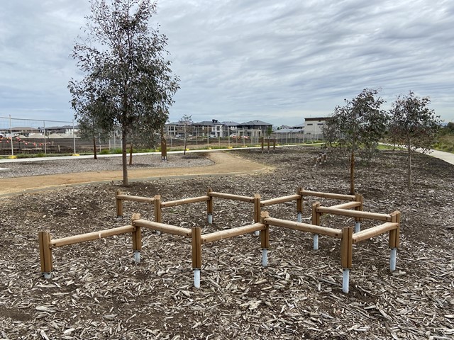 Flicka Boulevard Outdoor Gym (Cranbourne West)