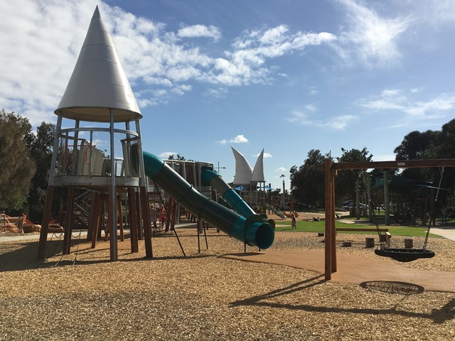 Frankston Regional Foreshore Playground, Frankston