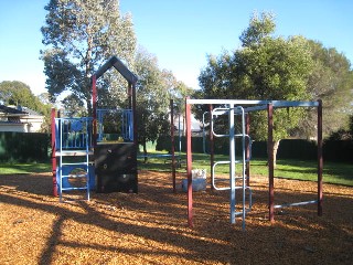 Gairns Court Playground, Croydon