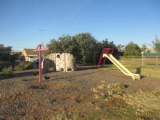 Gardenia Street Playground, Horsham