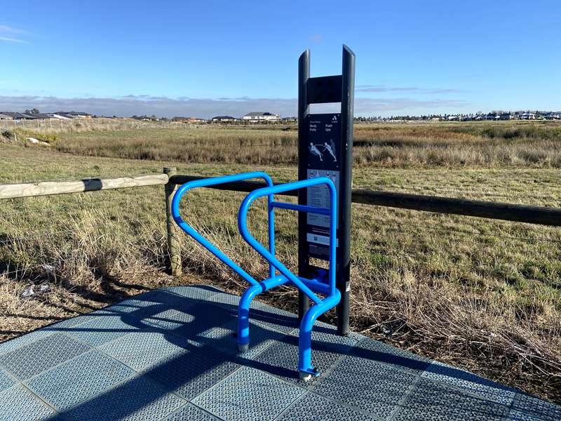 Gator Esplanade Outdoor Gym (Clyde North)