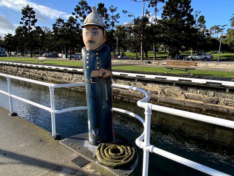 Geelong Bollard Trail Walk (Geelong)