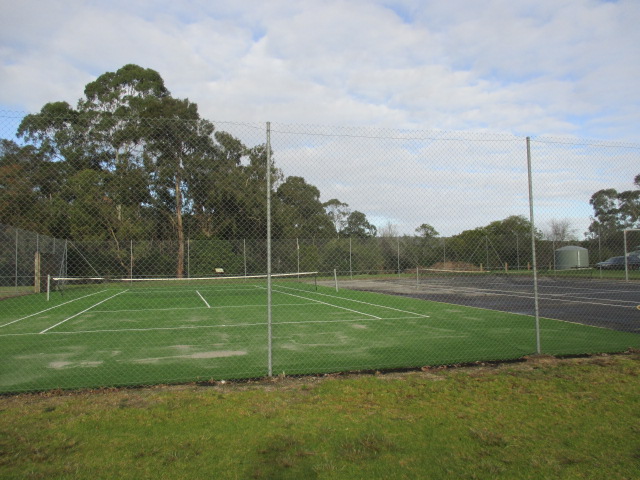 Genoa Sports Club Tennis Courts