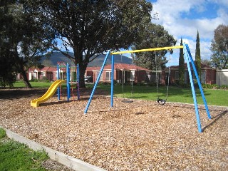 Geoffrey Drive Playground, Kilsyth