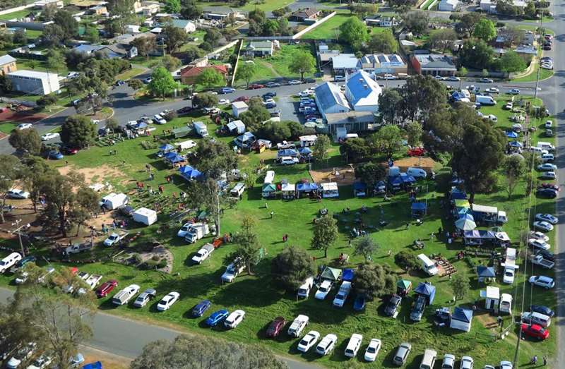 Girgarre Markets