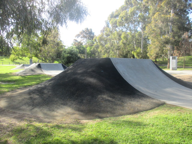 Hill n Dale BMX Park (Glen Iris)