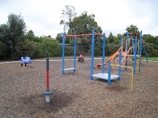 Golf Links Drive Playground, Mill Park