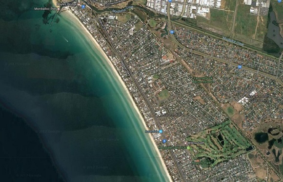 Aspendale Beach