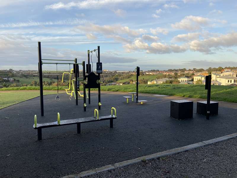 Gowanbrae Community Reserve Outdoor Gym (Gowanbrae)