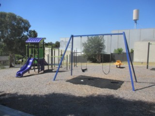 Grace Park Playground, Cnr Louis Street and Henry Street, Greensborough