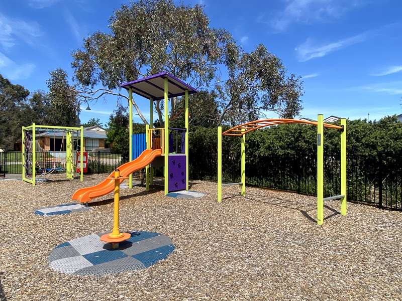 Gracehill Mews Playground, Cranbourne