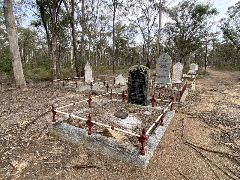 Graytown - POW Camp, Gold Diggings and Cemetery Walk