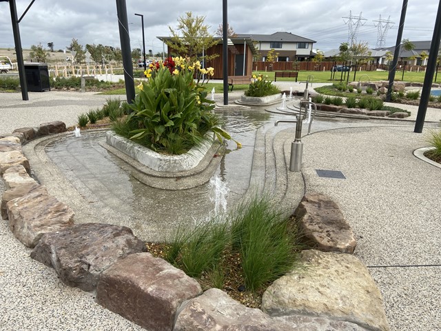 Grazing Way Playground, Clyde North