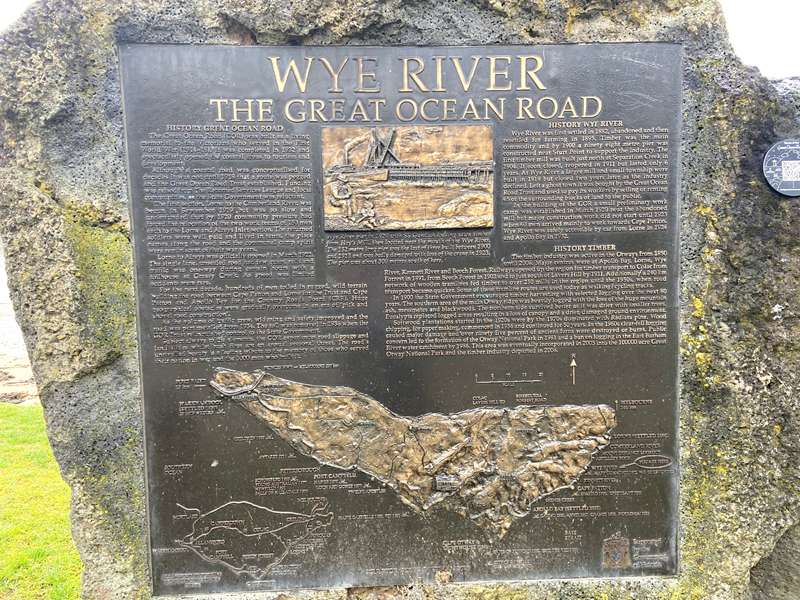 The Great Ocean Road Bronze Plaques
