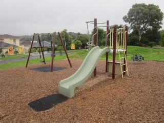 Gumbuya Close Playground, Eumemmerring