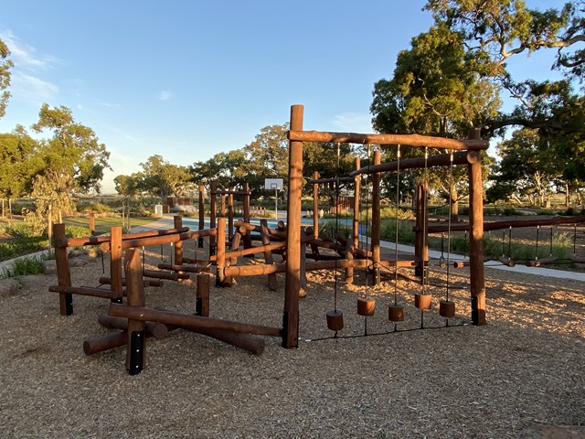 Gumnut Park Playground, Olivine Boulevard, Donnybrook