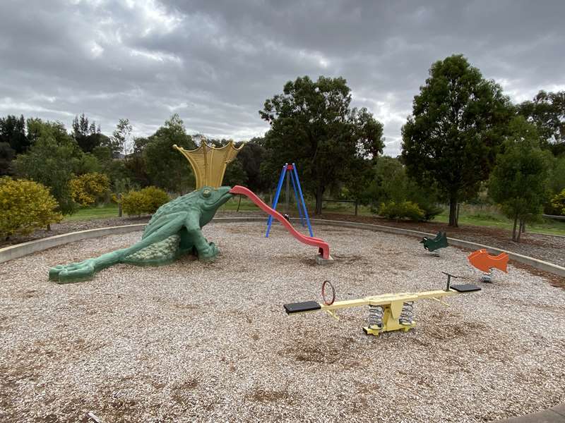 Gurnung Drive Playground, Cairnlea